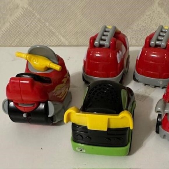VTech Go! Go! Smart Wheels, group of 5, for ages  1+ - Picture 3 of 4